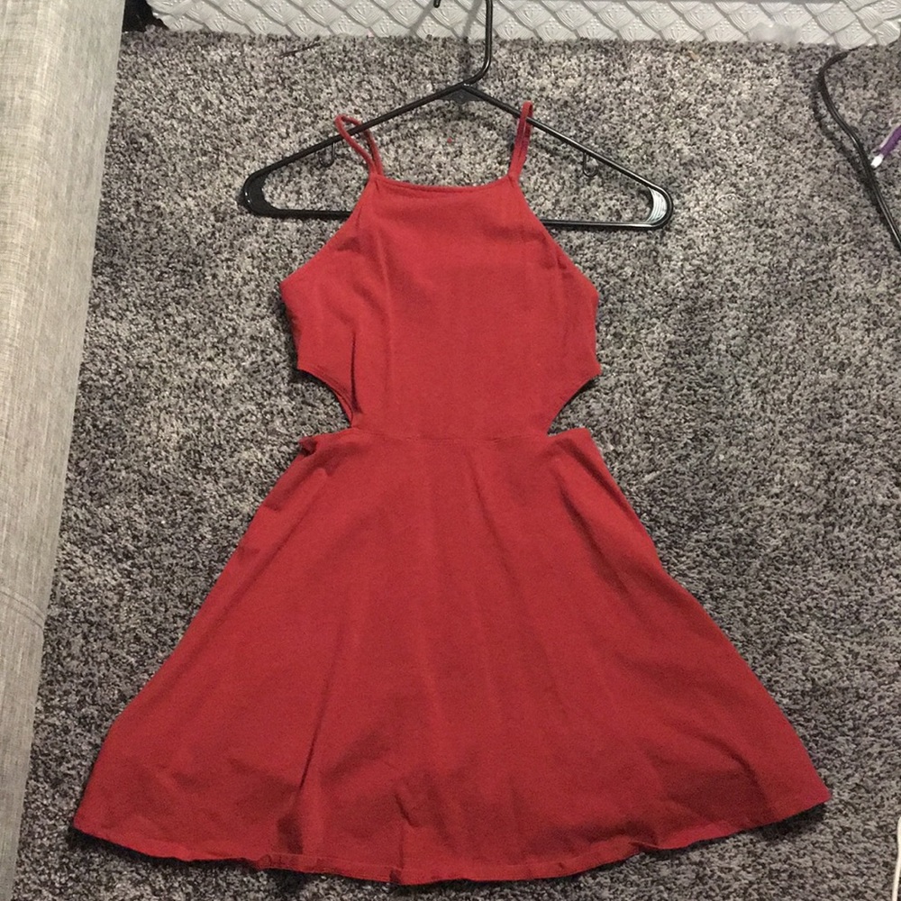 light maroon dress